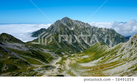 山 山 58491859