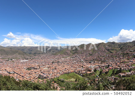 從庫斯科市，薩克薩伊曼的視圖 58492052