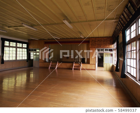 Gymnasium of the former Kamioka Elementary School, Kuji-gun, Ibaraki 58499337