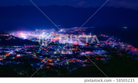 雲海夜景 58505215