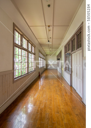 Closed school corridor of elementary school 58505284