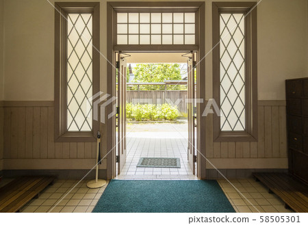 Closed school entrance 58505301