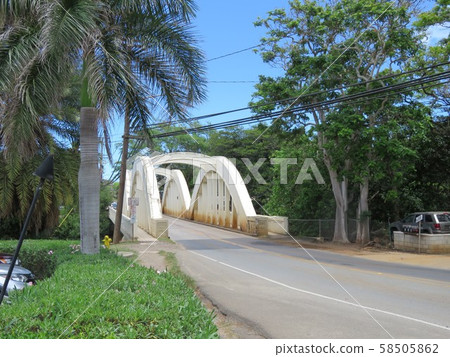 Hawaiian landscape (Haleiwa) Hawaiian landscape (Haleiwa) 58505862