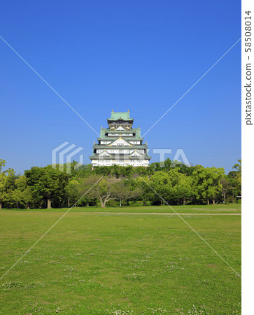Osaka Castle West side (From Nishinomaru Garden) 58508014