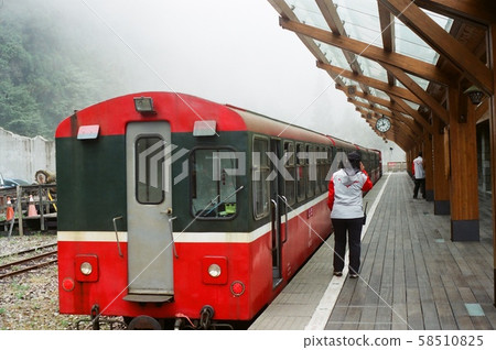 Alishan Zhaoping Station 58510825