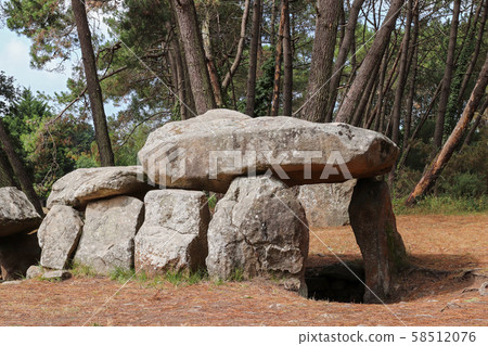Mane Kerioned Dolmens - megalithic monument Mane Kerioned Dolmens - megalithic monument 58512076