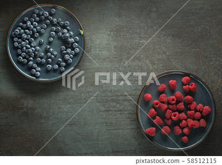 Berries fruit Berries fruit 58512115