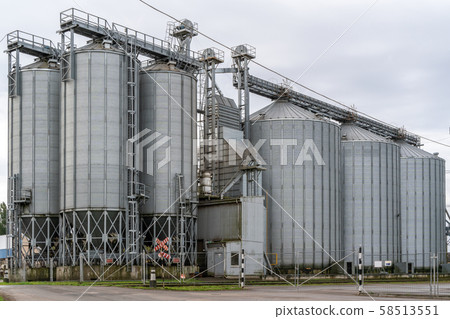 Silos of grain elevator 58513551