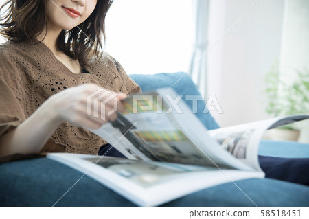 Read women's magazine catalog Read women's magazine catalog 58518451