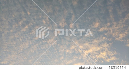 傍晚雲規模 傍晚雲規模 58519554