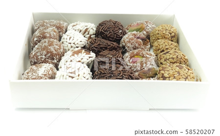Assorted Round Chocolate Candy Balls in A Box Assorted Round Chocolate Candy Balls in A Box 58520207