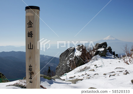 雪中的金鳳山 雪中的金鳳山 58520333