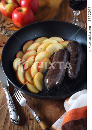 French cuisine: fried blood sausage and apples 58522624