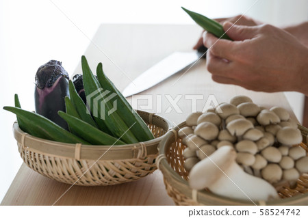 準備蔬菜 58524742