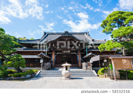 The main hall of Sengakuji, Tokyo 58532538