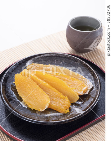 Dried potato Dried potato 58532736