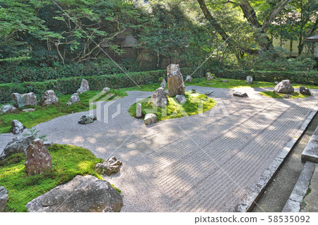 [Ryuho-ji Karesansui] Furusawa Town, Hikone City, Shiga Prefecture 58535092