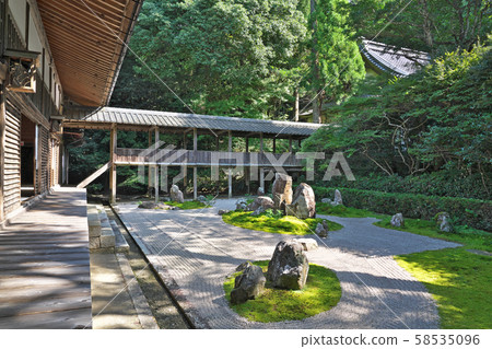[Ryuho-ji Karesansui] Furusawa Town, Hikone City, Shiga Prefecture 58535096