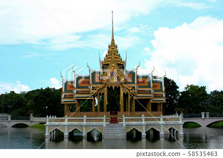 Thai Pavilion in the middle of the water 58535463