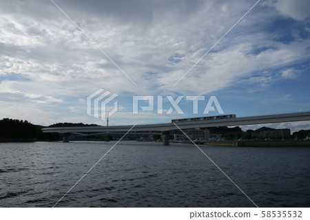 橫濱單軌鐵路（海邊線） 58535532