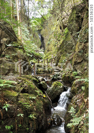 奧山武藏黑山三木瀑布 奧山武藏黑山三木瀑布 58536193