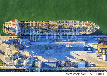 Port from top Port from top 58544801