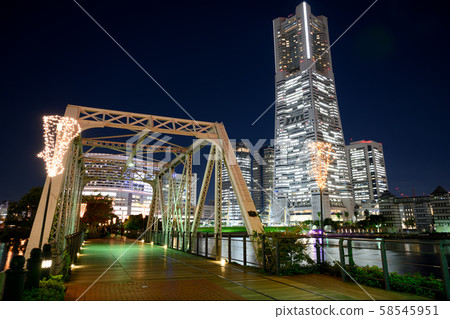 Train Road and Landmark Train Road and Landmark 58545951