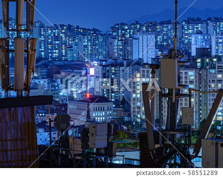 Naksan Park Seoul downtown night view Naksan Park Seoul downtown night view 58551289