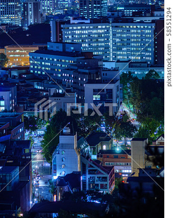 Naksan Park Seoul downtown night view 58551294