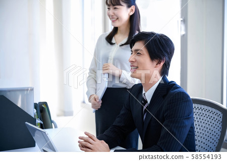 Office Business Men and Women Businessmen Meeting Office Business Men and Women Businessmen Meeting 58554193