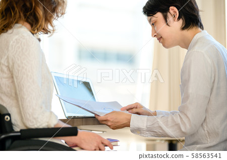 企業形象會議 58563541