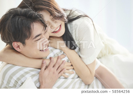 Lifestyle couple Lifestyle couple 58564256