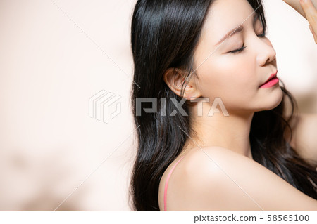 女性美影 58565100