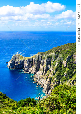 Osezaki Cliff and Osezaki Lighthouse [Goto City, Nagasaki Prefecture] 58569291