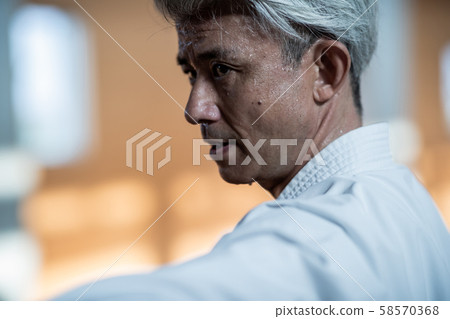 karate, empty hand, male 58570368