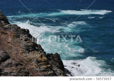 日本海的海岸 日本海的海岸 58573057