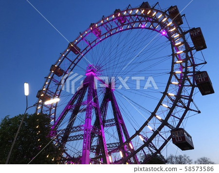 Vienna Prater Park 58573586