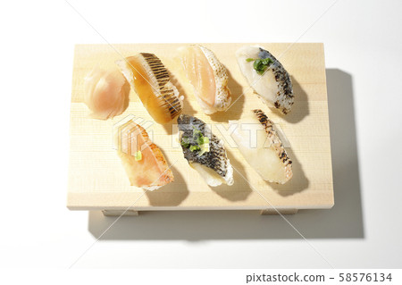 Hand-rolled sushi Hand-rolled sushi 58576134