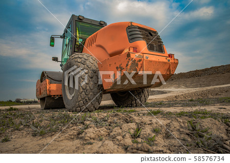 Machine for soil consolidation in terrain when working in summer Machine for soil consolidation in terrain when working in summer 58576734