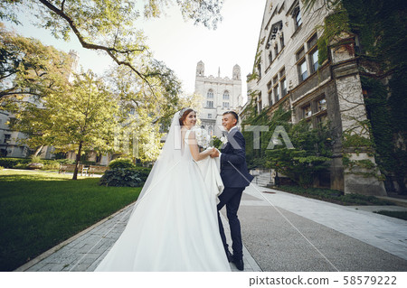 Beautiful wedding couple 58579222