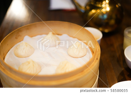 小籃子包裹（台灣台北）的圖像 58580035
