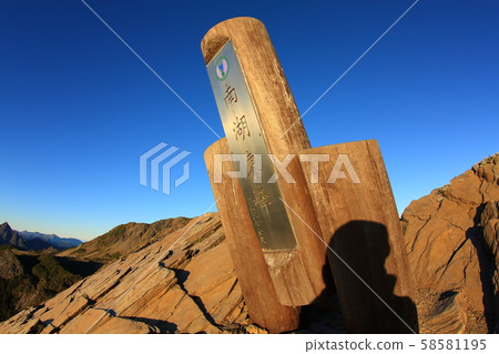 南湖大山東峰 58581195