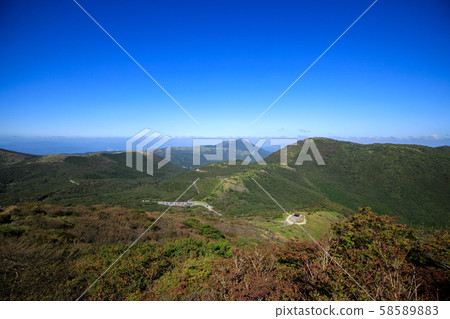 《Kuju Mountain Range in Oita Prefecture》 Makinoto Pass-Kusumiyama Makinoto Route Ridge 58589883
