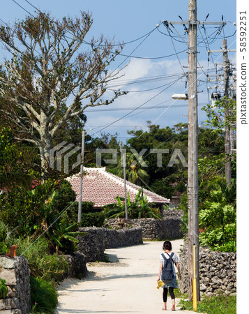 Taketomi-jima under the blue sky 58592251