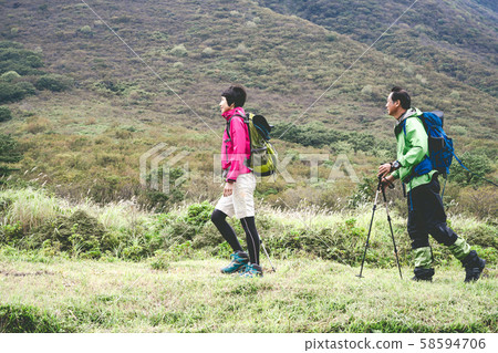 Trekking senior mountaineering 58594706