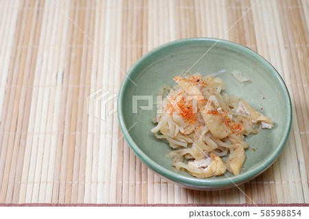 Stewed dried radish 58598854