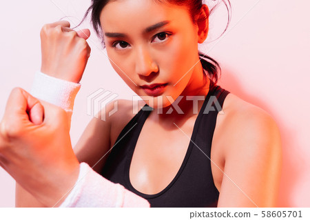 Female athlete martial art 58605701