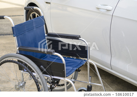 殘疾人，輪椅，汽車圖像 58610017