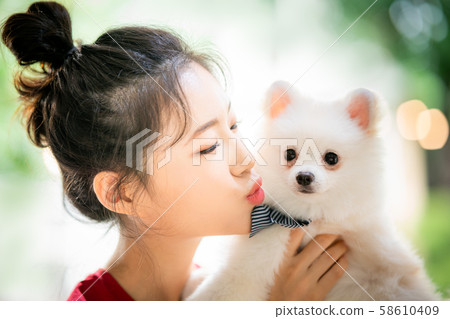 女性生活寵物 女性生活寵物 58610409