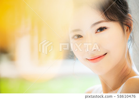 Women beauty Women beauty 58610476